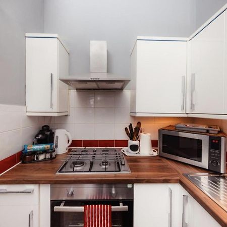 Warm Apartment By Holyrood Palace! Edimburgo Esterno foto